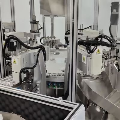سعر جيد CRC Cap آلة التجميع الآلي طاولة التشغيل نوع التغذية مصعد التغذية الكفاءة العالية الانترنت