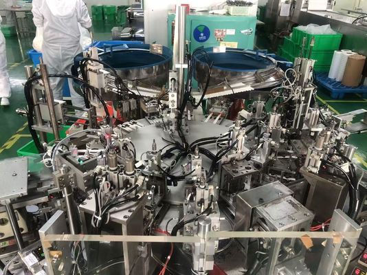 سعر جيد آلة التجميع الآلي للمكسرات ذاتية الاستخدام مرتبطة بجهاز التعبئة والتغليف في خط ذو سعة عالية الانترنت