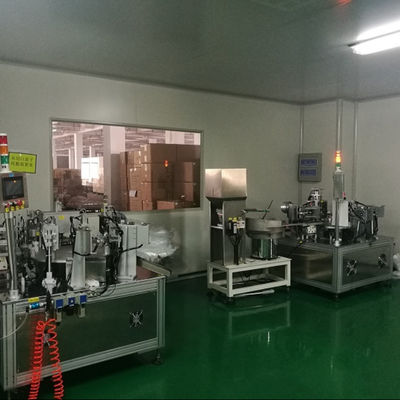 سعر جيد High-Speed Labeling Machine with PLC Control System and Touch Screen HMI Operation for 2000-10000pcs/hr Production الانترنت